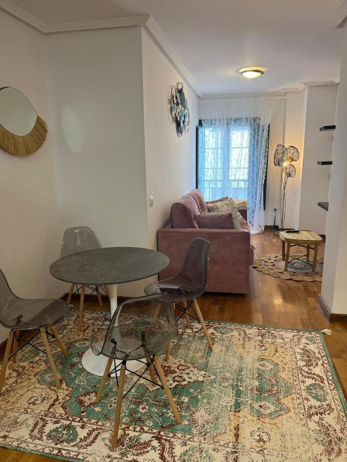 Apartamentos El Escudo Centro Рибадесела Екстериор снимка