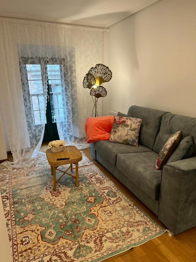 Apartamentos El Escudo Centro Рибадесела Екстериор снимка