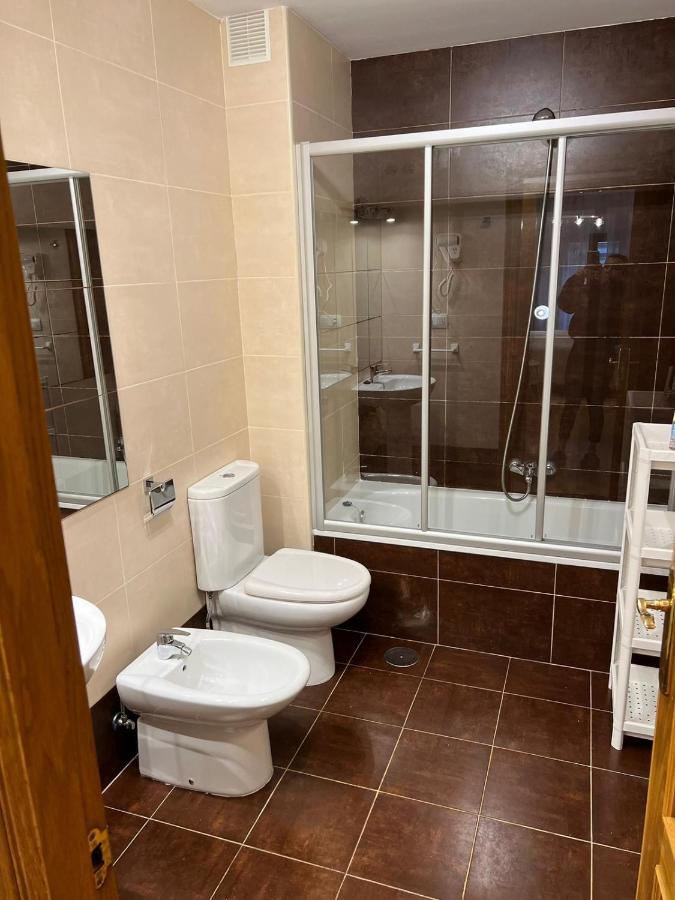 Apartamentos El Escudo Centro Рибадесела Екстериор снимка