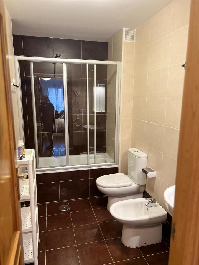 Apartamentos El Escudo Centro Рибадесела Екстериор снимка