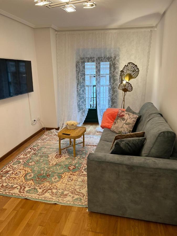 Apartamentos El Escudo Centro Рибадесела Екстериор снимка